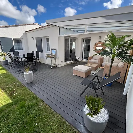 Le Clos Fleur De Sel 누아르무티에 앙 릴